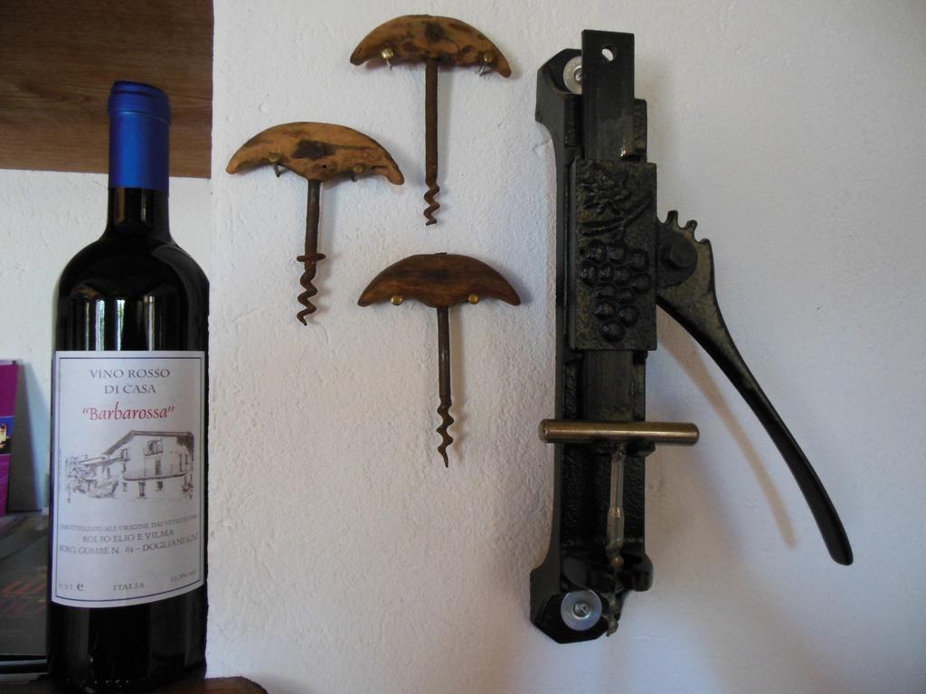 Agriturismo Affittacamere Barbarossa Dogliani Ngoại thất bức ảnh
