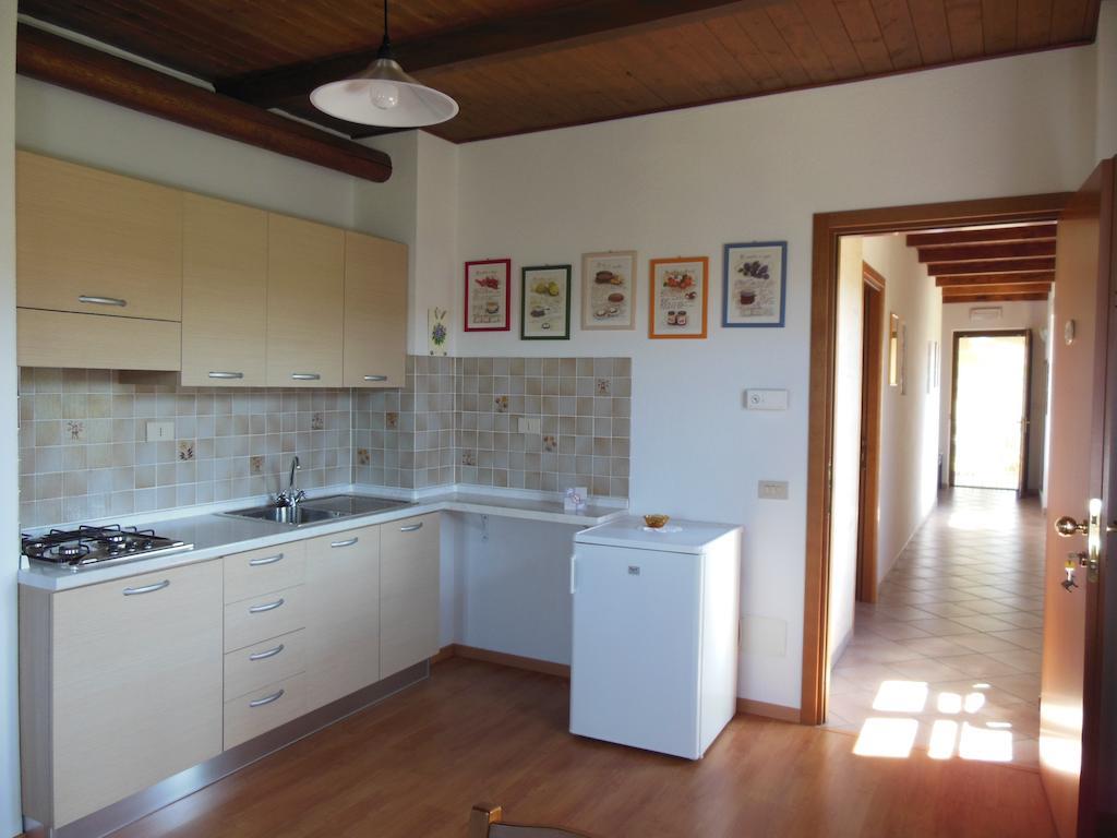 Agriturismo Affittacamere Barbarossa Dogliani Phòng bức ảnh