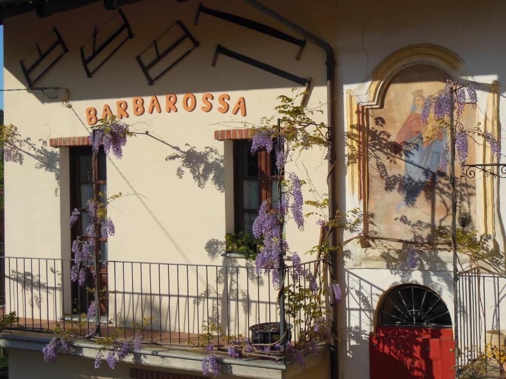 Agriturismo Affittacamere Barbarossa Dogliani Ngoại thất bức ảnh