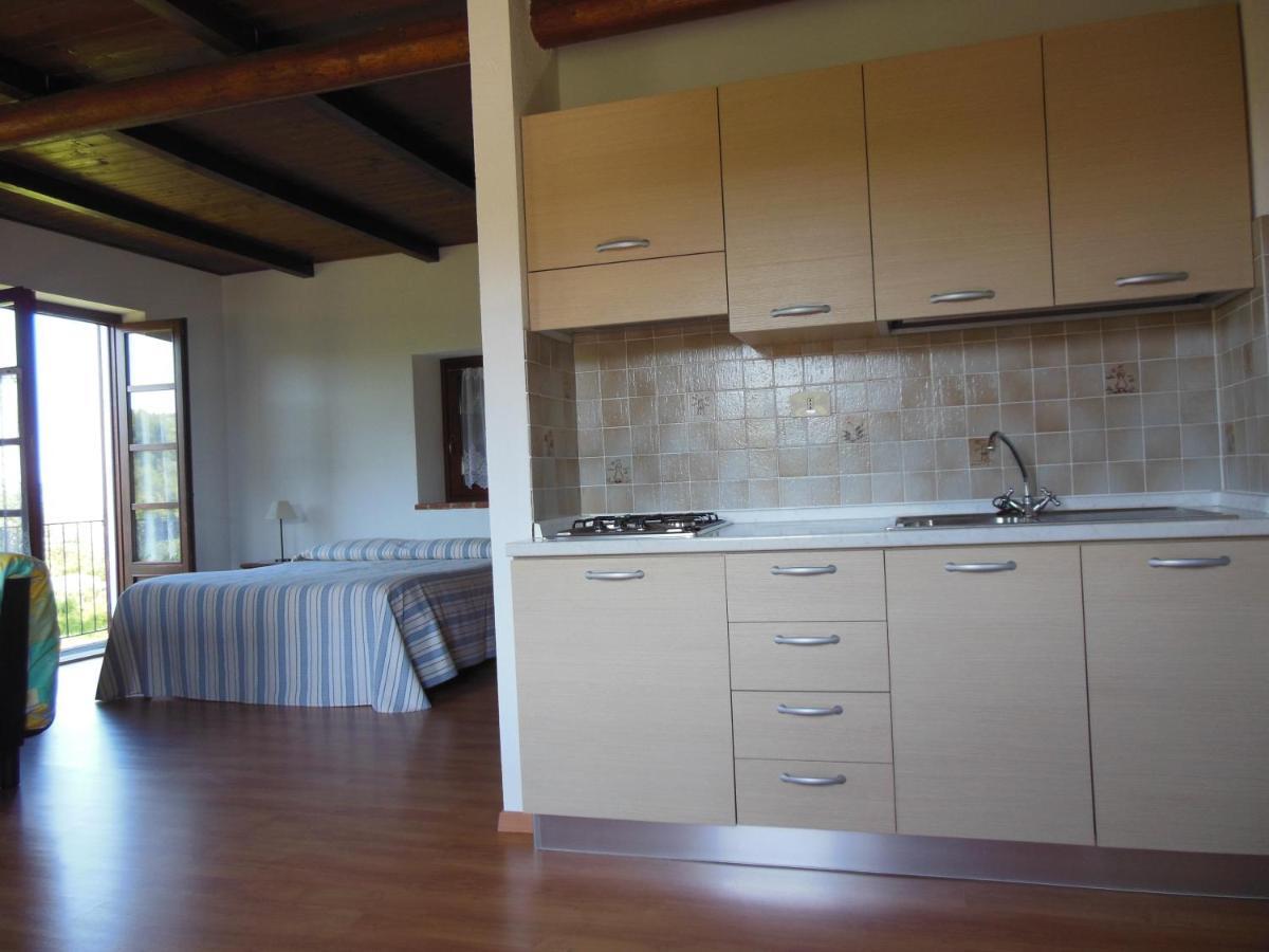 Agriturismo Affittacamere Barbarossa Dogliani Phòng bức ảnh